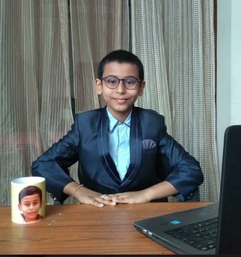 Roopneet (Class III) and Vineet (Class IV) Shine at ‘Xavenium 20’