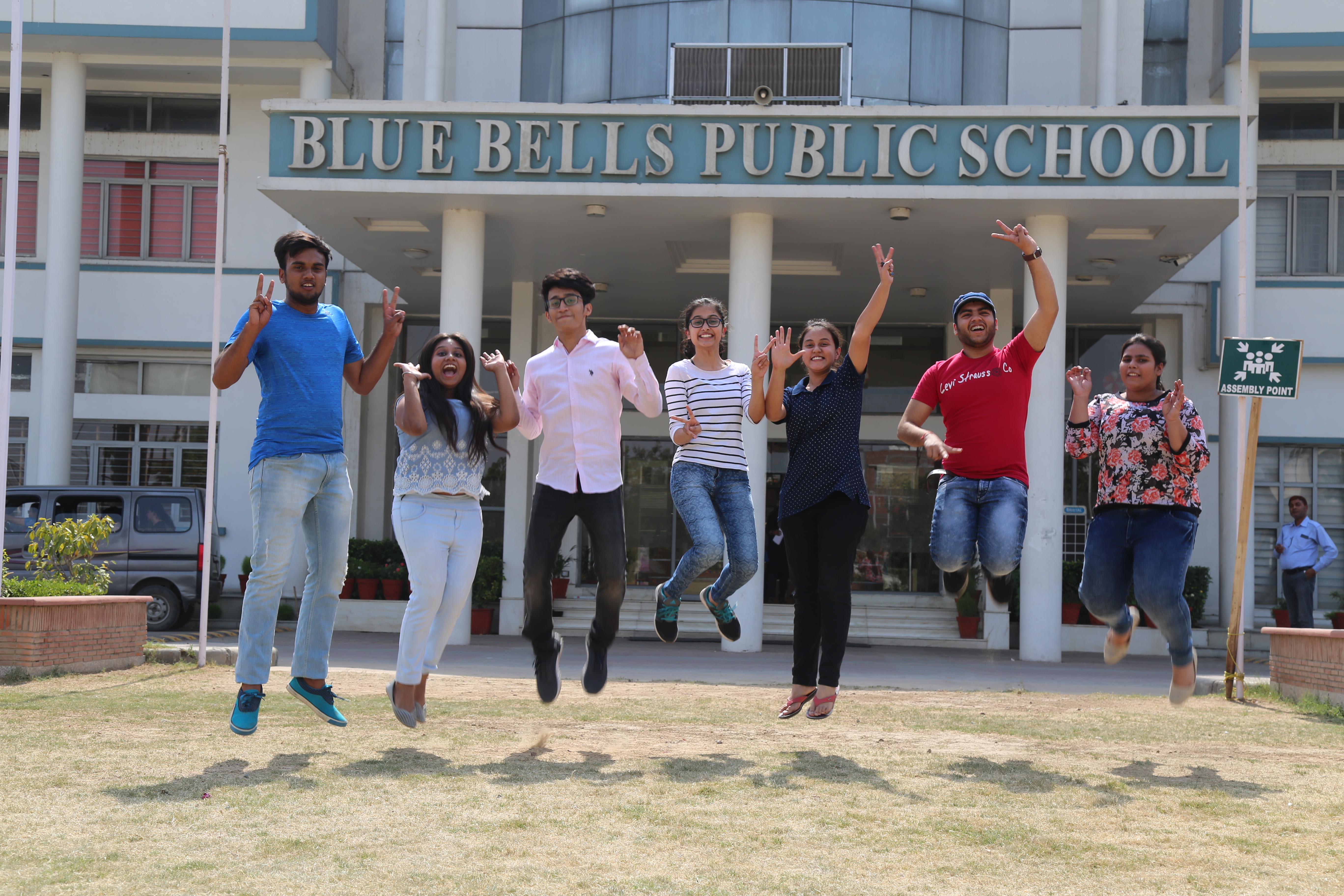 HALLMARK OF EXCELLENCE IN EDUCATION : OUTSTANDING CLASS XII RESULT 