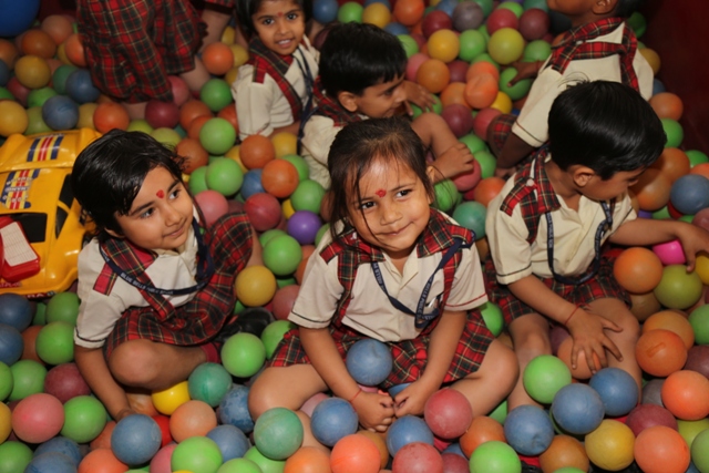 A NEW BEGINNING : FIRST DAY AT SCHOOL
