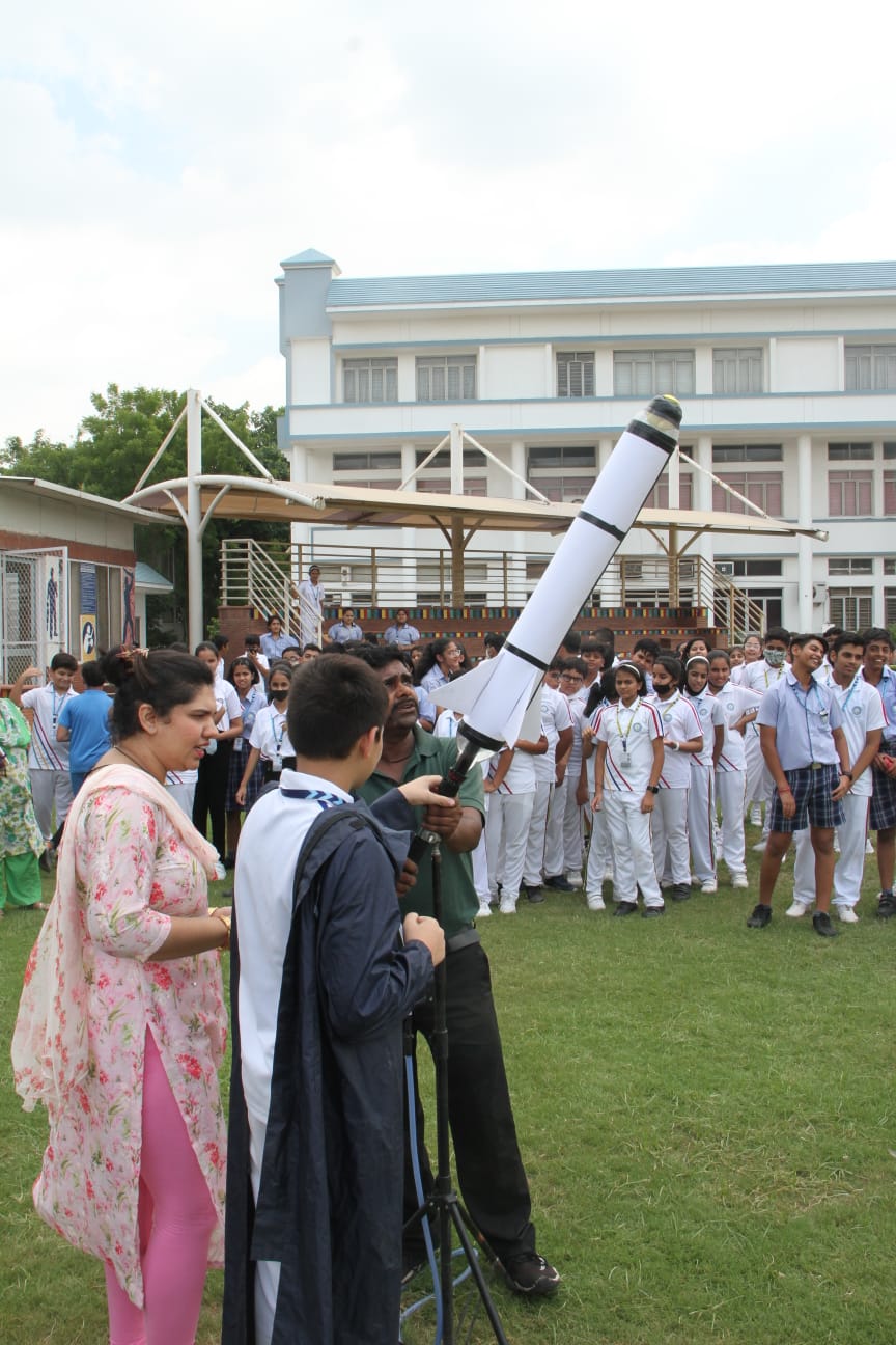 ASTRONOMY SESSION FOR CLASSES III to IX