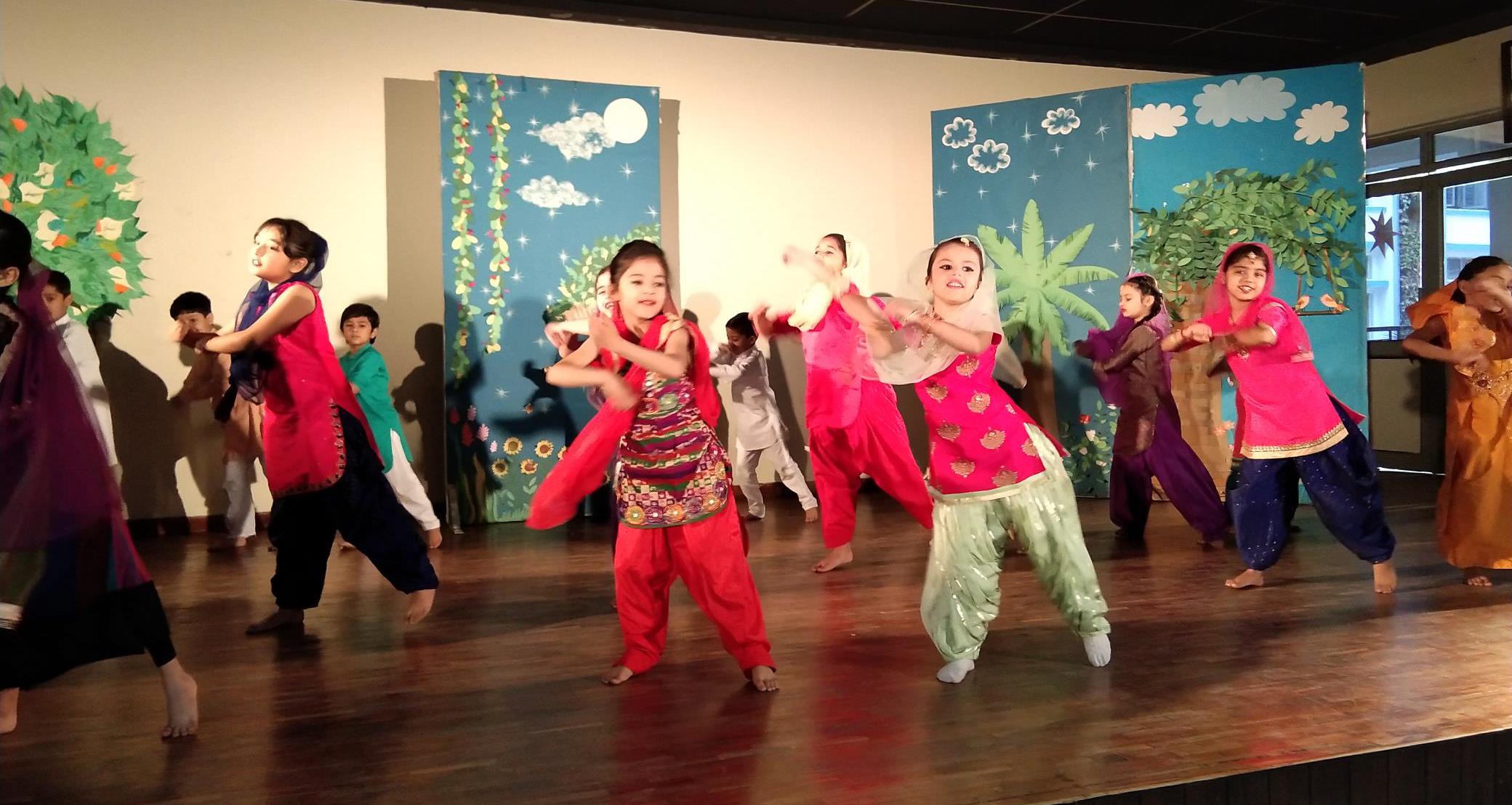 Blue Bells Lends Its Helping Hand