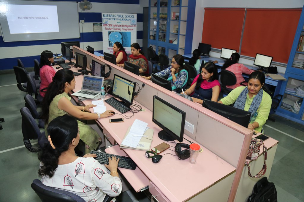 Brahm Dutt Blue Bells Public School Hosts Teachers’ Training Program on Artificial Intelligence
